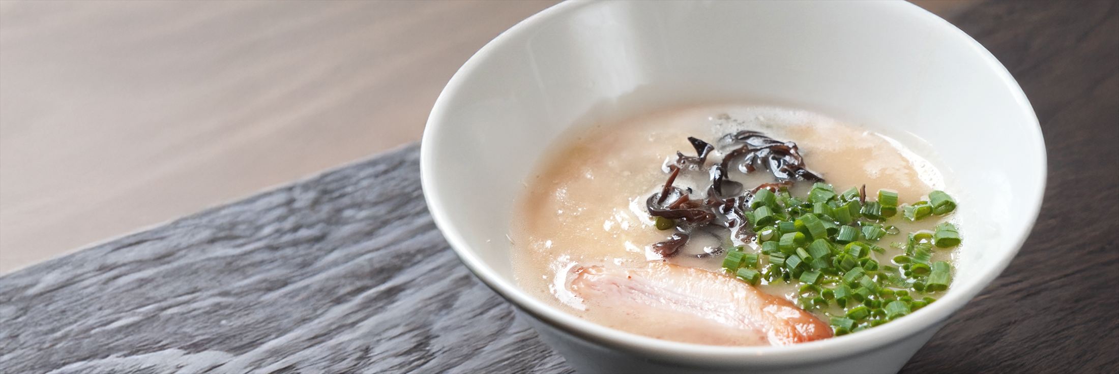 昼はラーメン屋
